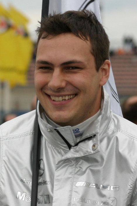 En glad Gary Paffett eftet at have fået ny kontrakt
